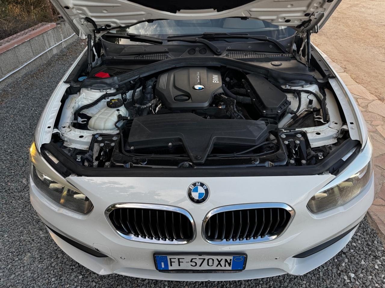 Bmw 118 118d 5p. Advantage