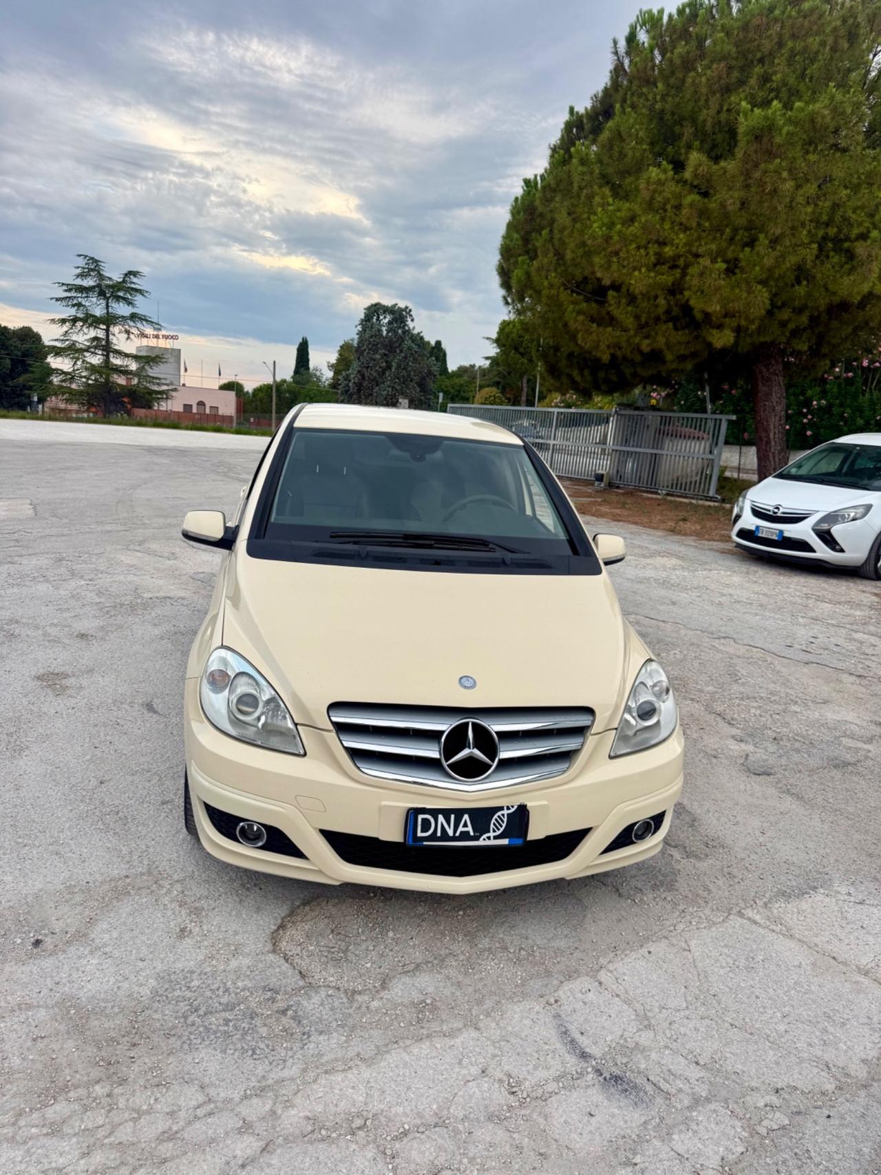 Mercedes classeB 2.0 Metano cambio automatico