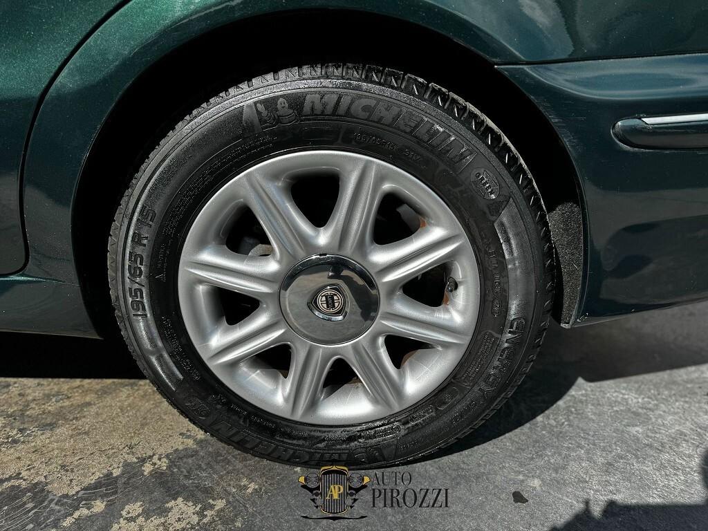 LANCIA LYBRA LS 1.8 B/GPL del 2002 con 120000KM