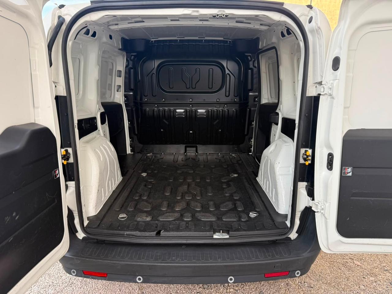 Fiat Doblò 1.6 MJT 120CV LOUNGE
