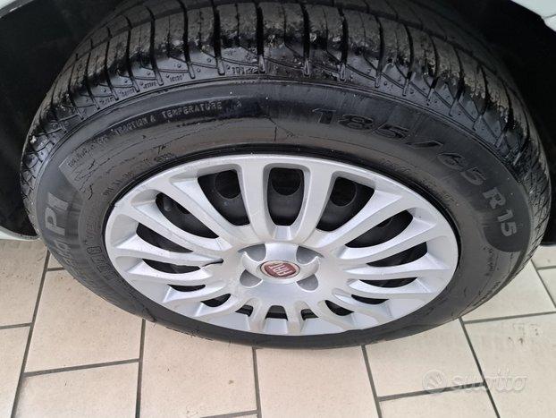 Fiat Punto evo 1.3 mjt 2015 (Autocarro)