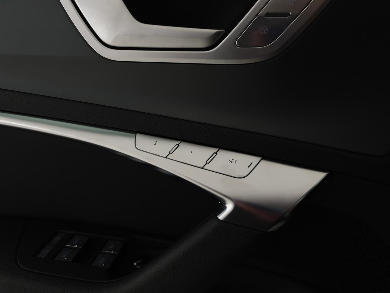 40TDI 204CV quattro S tronic Business Advanced