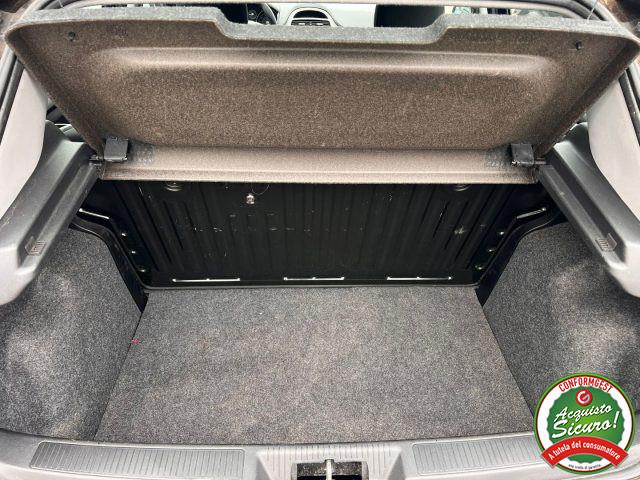 FIAT Punto 1.2 8V 5 porte Street