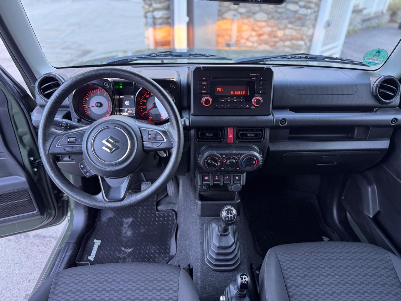 Suzuki Jimny 1.5 5MT Top