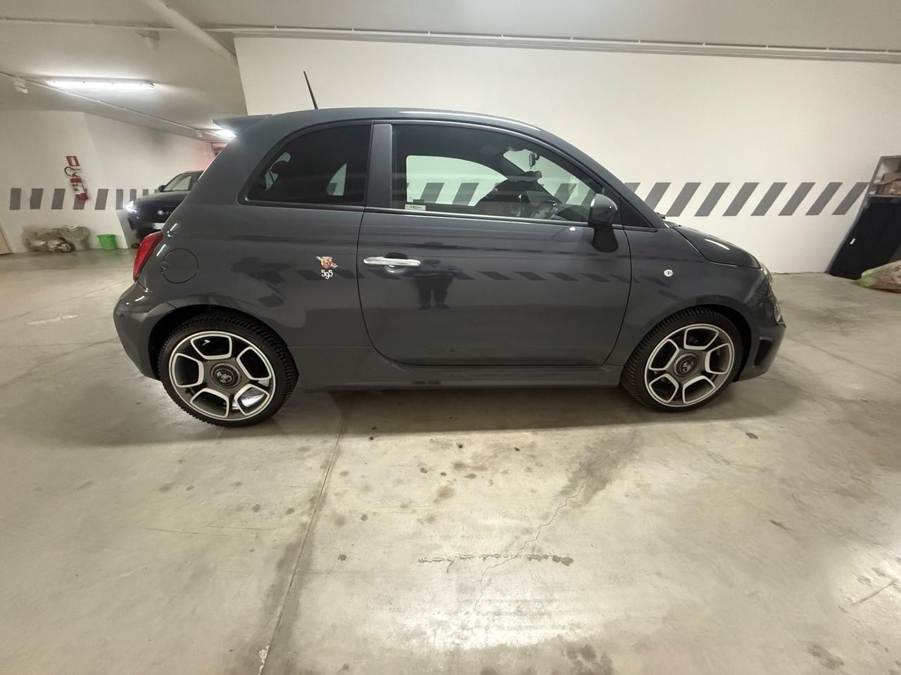 Abarth 595 1.4 Turbo T-Jet 145 CV