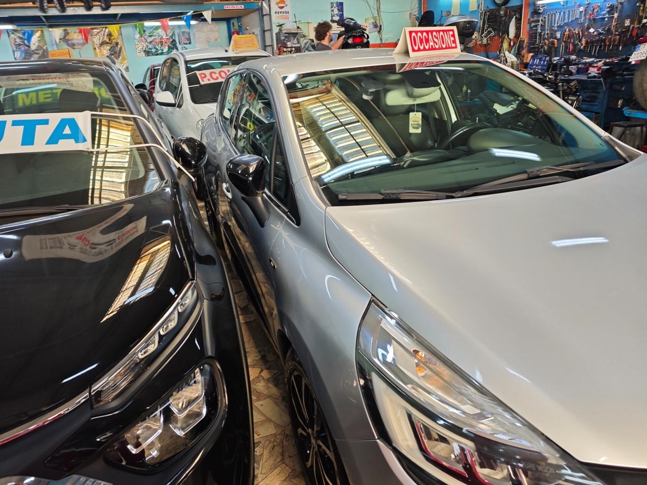 Renault Clio dCi 8V 90 CV 5 porte Moschino Intens