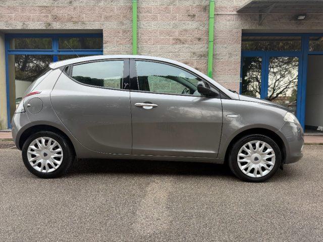 LANCIA Ypsilon 1.2 69CV CLIMA SENSORI PARCHEGGIO POSTERIORI