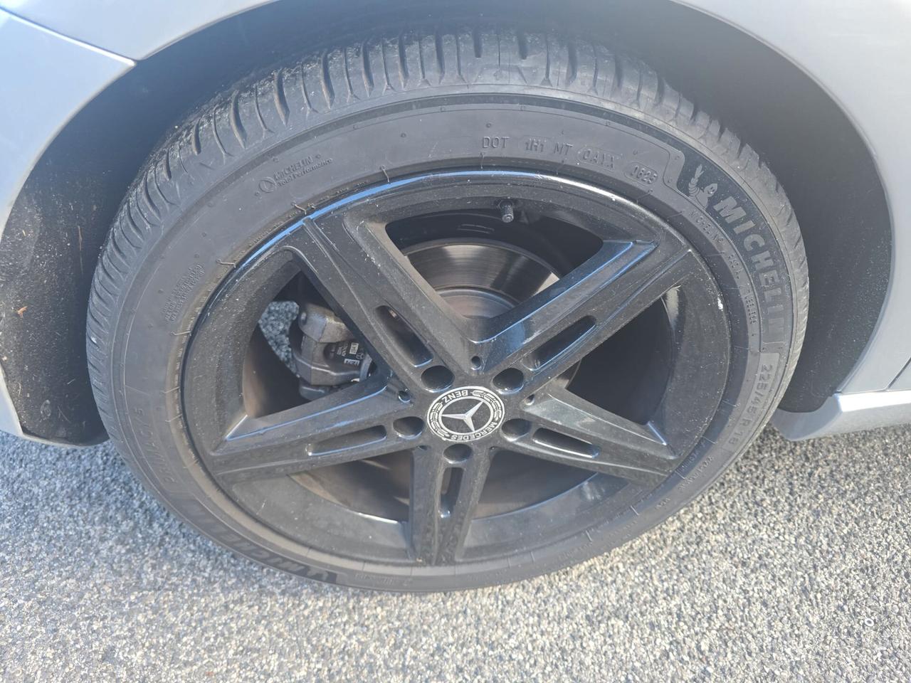 Mercedes-Benz A 180 d Automatic Sport full pelle