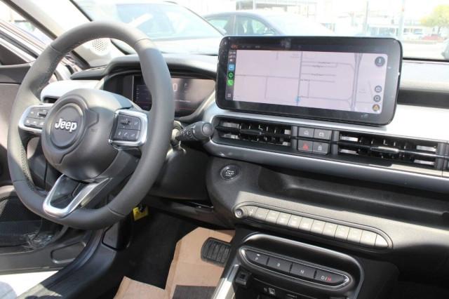 Jeep Avenger 1.2 t. e-hybrid Summit fwd 110cv AUTO con CarPlay