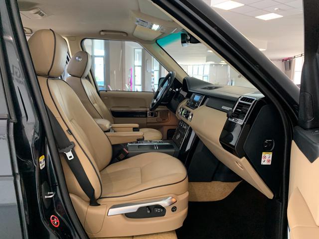 LAND ROVER Range Rover 4.4 TDV8 HSE