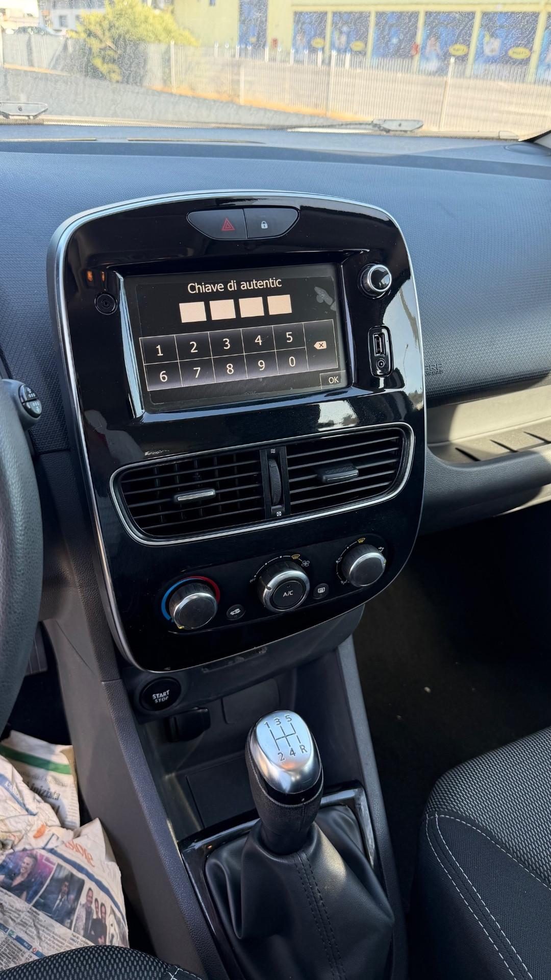 Renault Clio dCi 8V 75 CV 5 porte Business