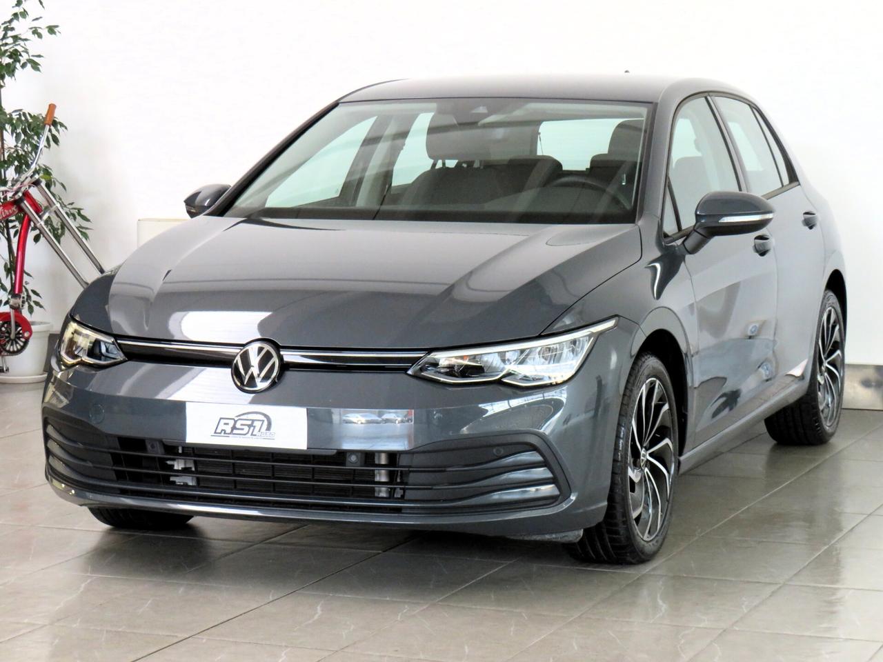 Volkswagen Golf 1.0 eTSI EVO DSG Life