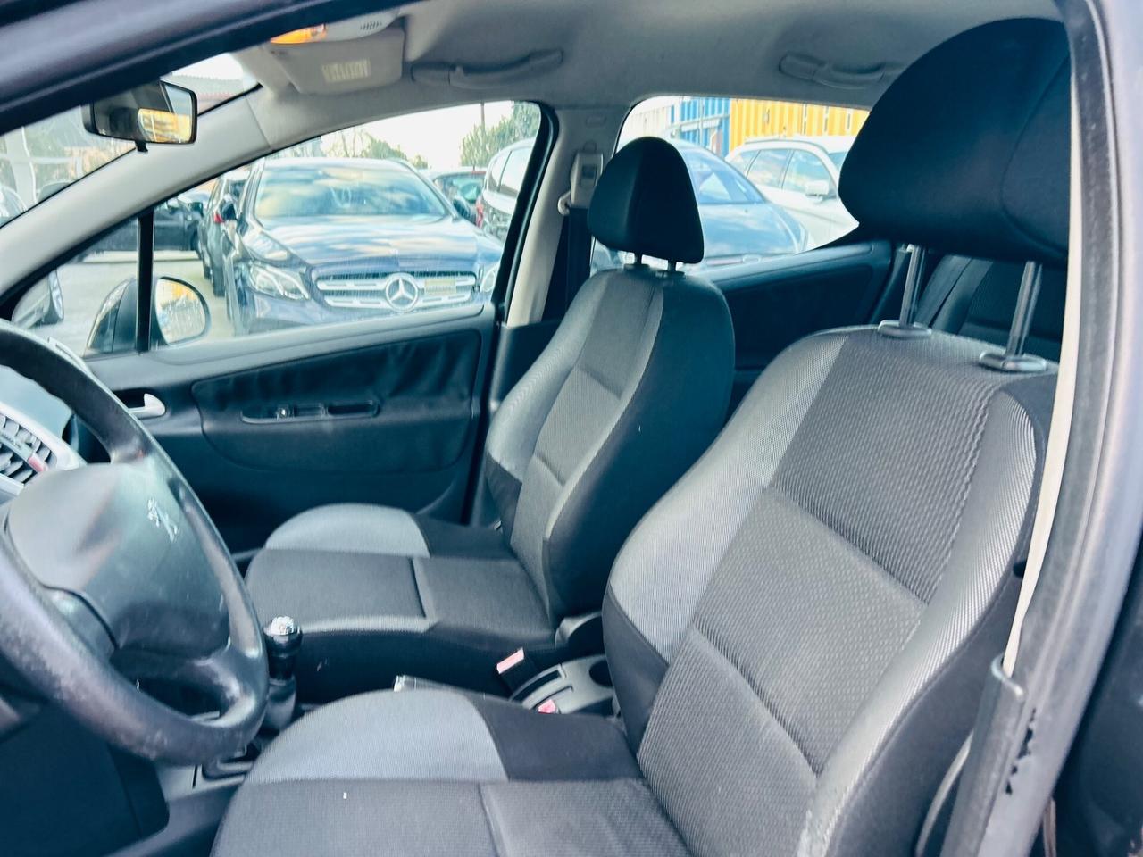 Peugeot 207 1.4 HDi 70CV FAP 5p. XS