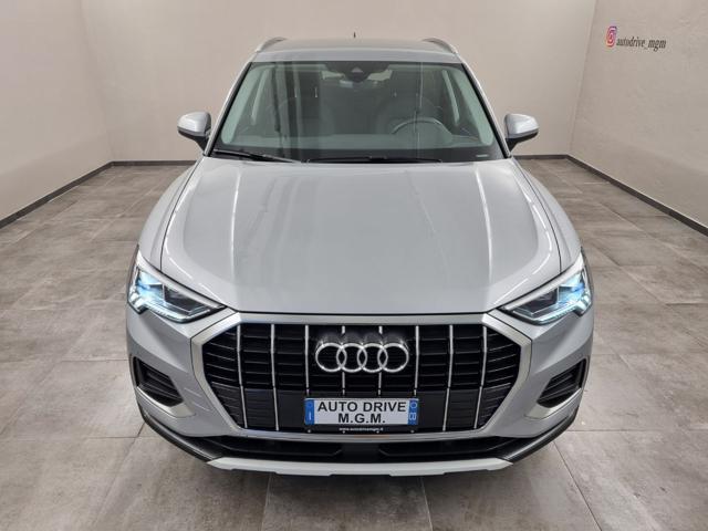AUDI Q3 35 TDI S tronic Business Advanced