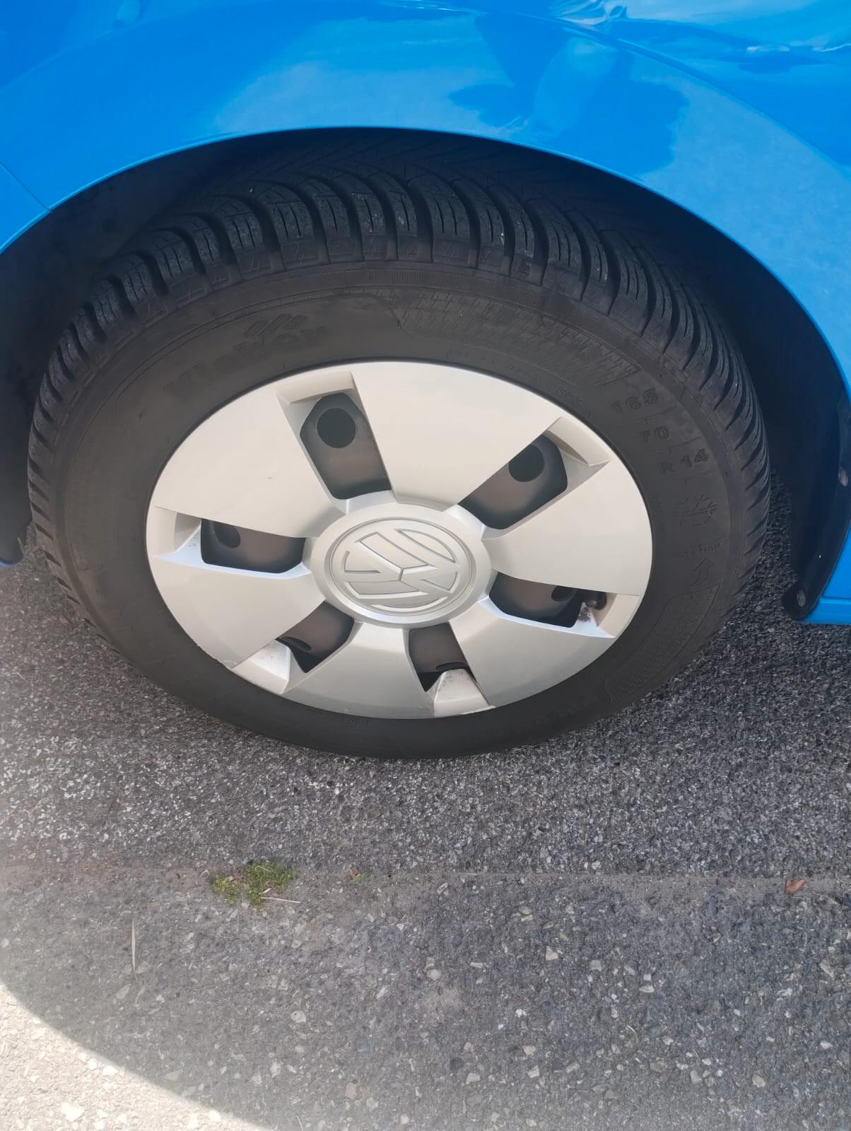 Volkswagen up! 1.0 75 CV 5p. move up!