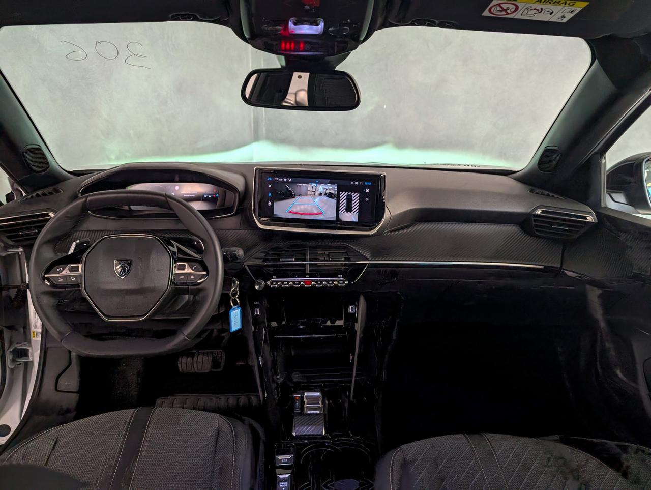 Peugeot 2008 1.2 puretech 130cv EAT8 Allure