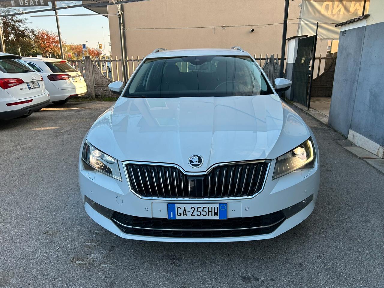 Skoda Superb 2.0 TDI 190 CV SCR DSG Wagon Ambition