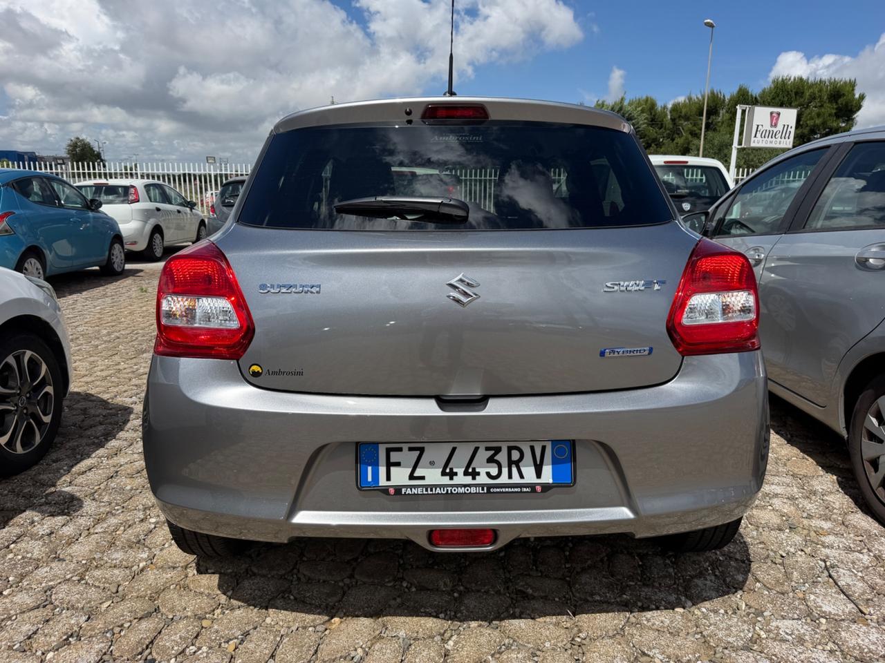 Suzuki Swift 1.2 Hybrid Top