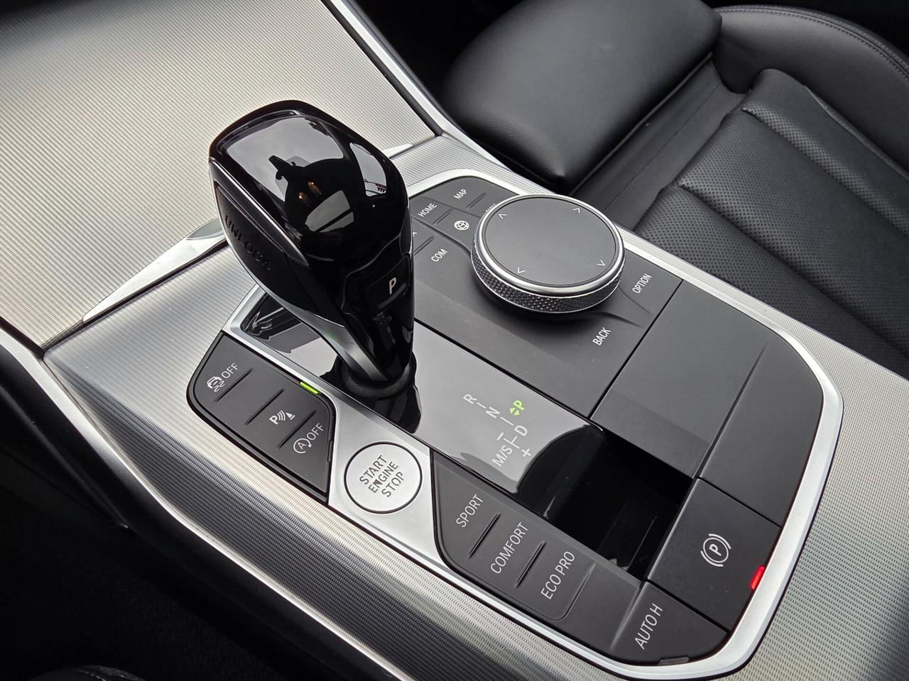 Bmw 318i Touring 2.0 156cv AUT. LUXURY/TETTO+PELLE+LED