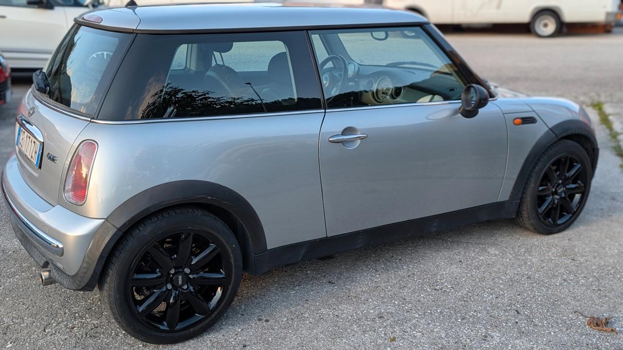 Mini 1.6 16V One