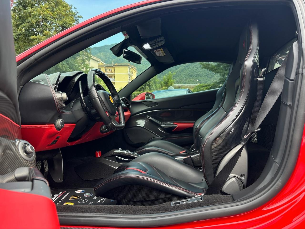 Ferrari 488 GTB ROSSO CORSA PERLA -FULL- CARBONIO TOTALE