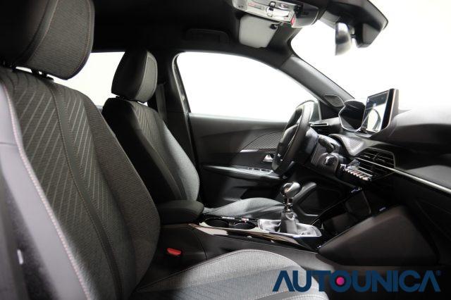 PEUGEOT 2008 PURETECH 100 S&S ALLURE FARI LED NEOPATENTATI