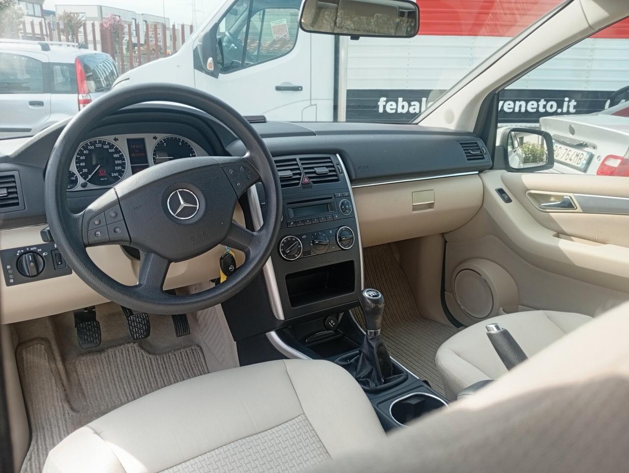 Mercedes-benz B 180 CDI