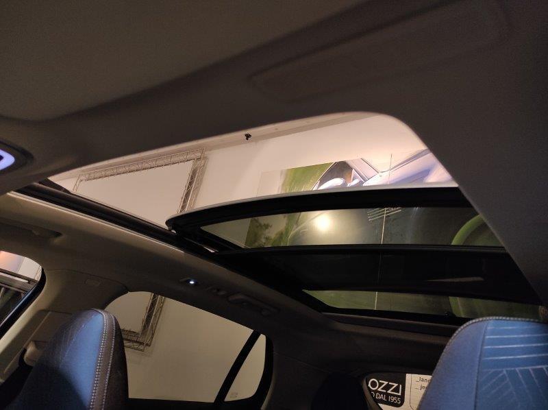 LYNK&CO 01 - 01 PHEV