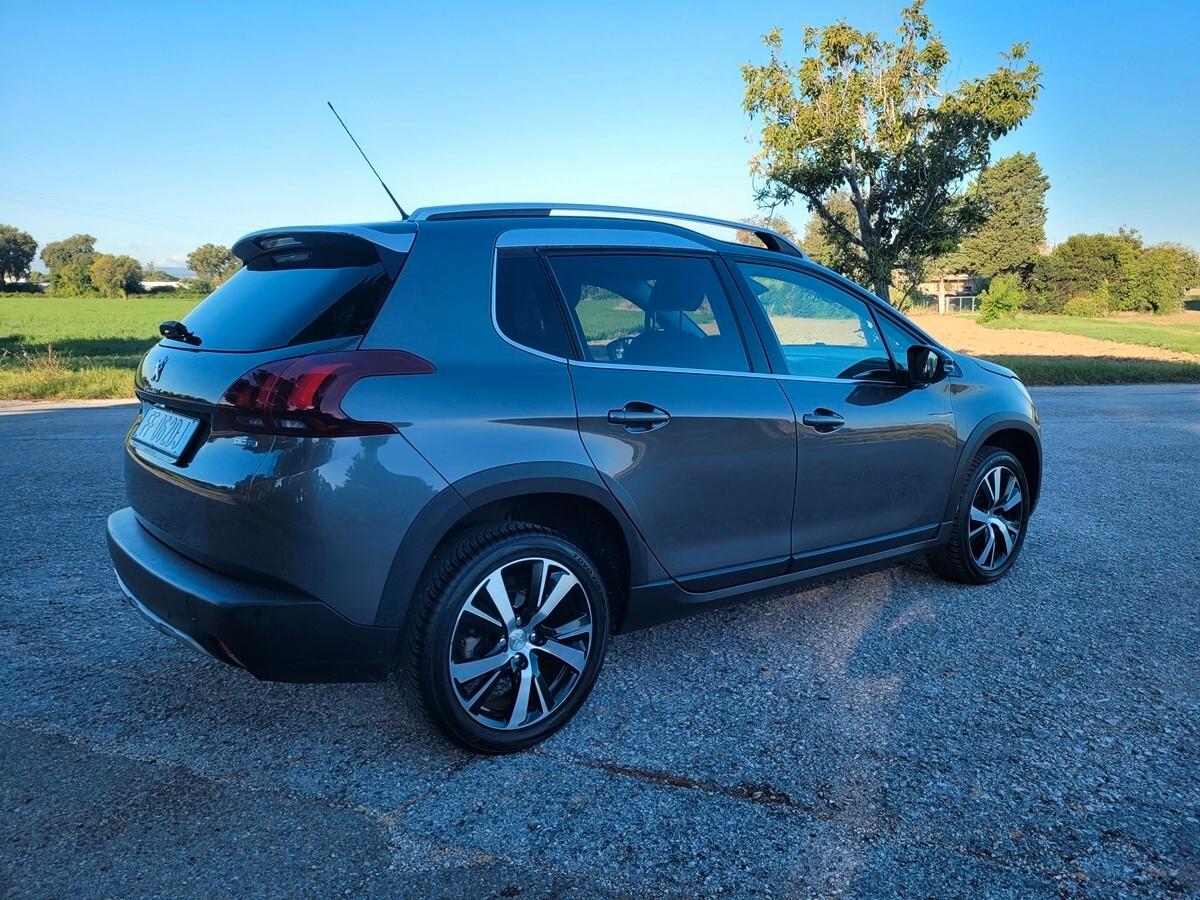 Peugeot 2008 BlueHDi 100 Allure