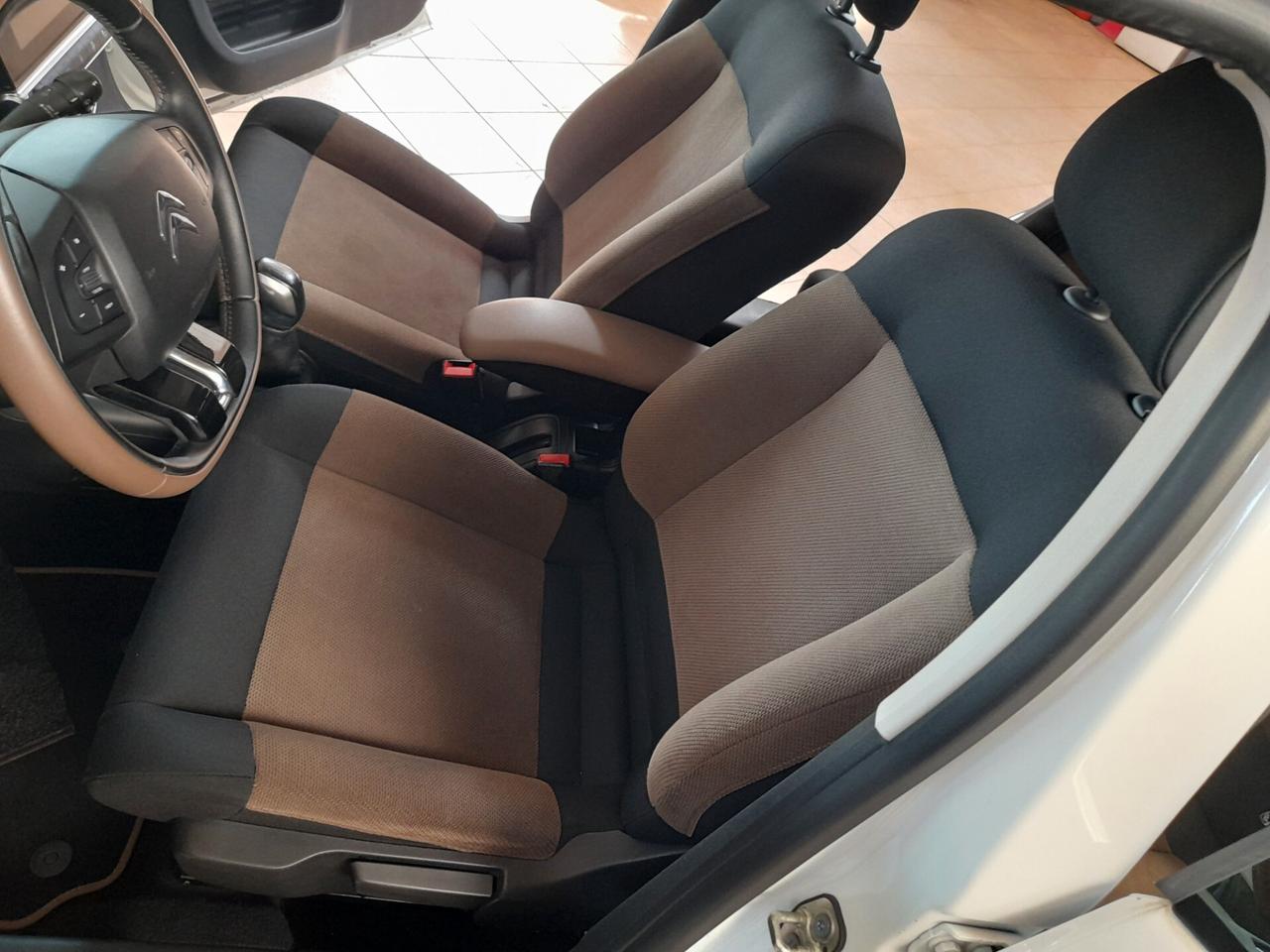 Citroen C4 Cactus PureTech 82 Shine