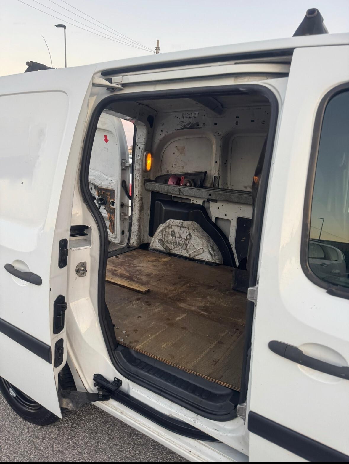 Renault KANGOO 1.5 dCi 90CV con Porta laterale