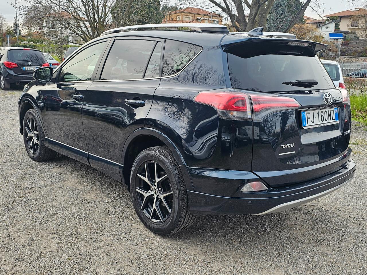 Toyota RAV 4 RAV4 2.0 D-4D 2WD Business