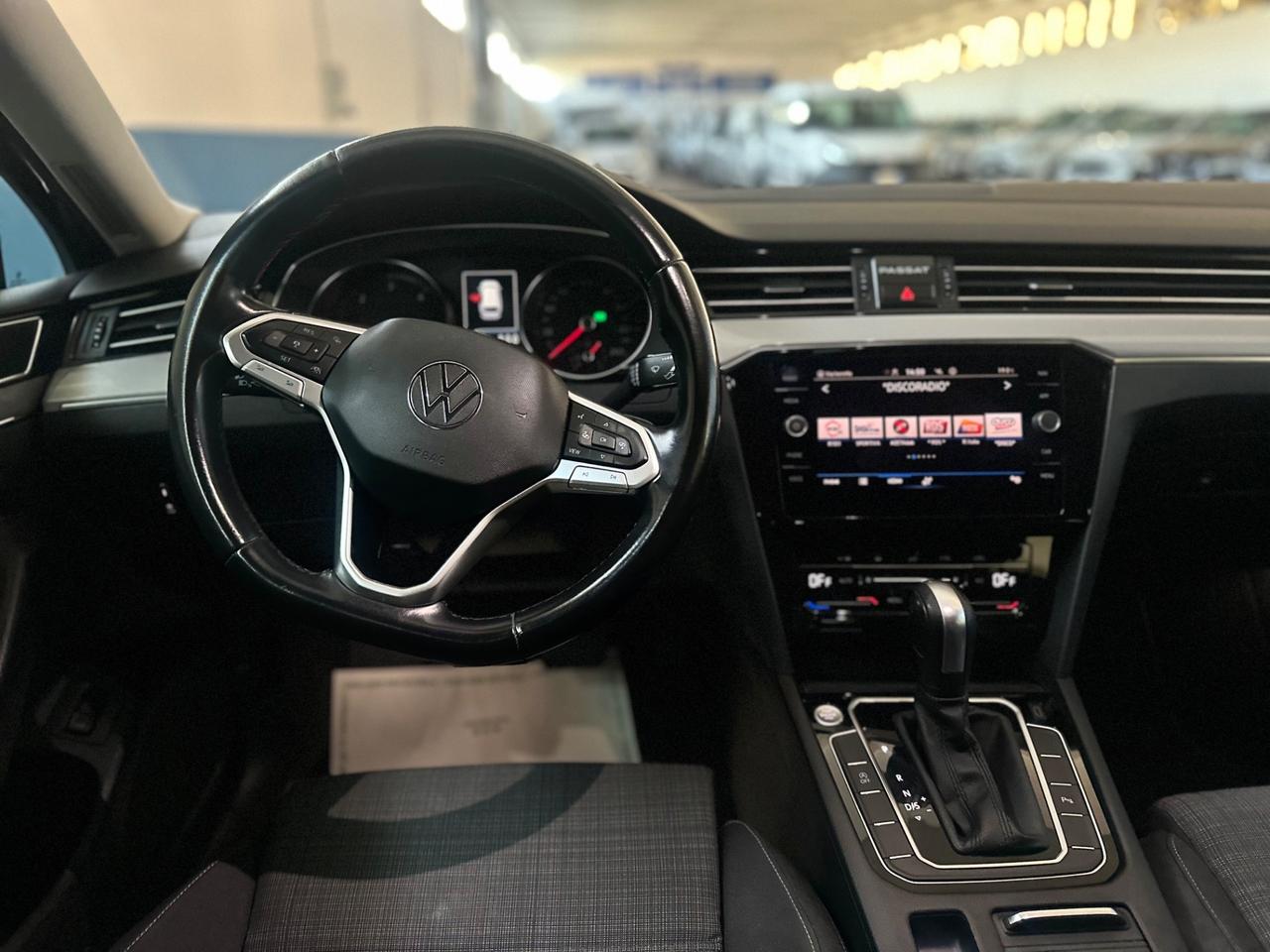 Volkswagen Passat Variant 2.0 TDI DSG/2021/automatic