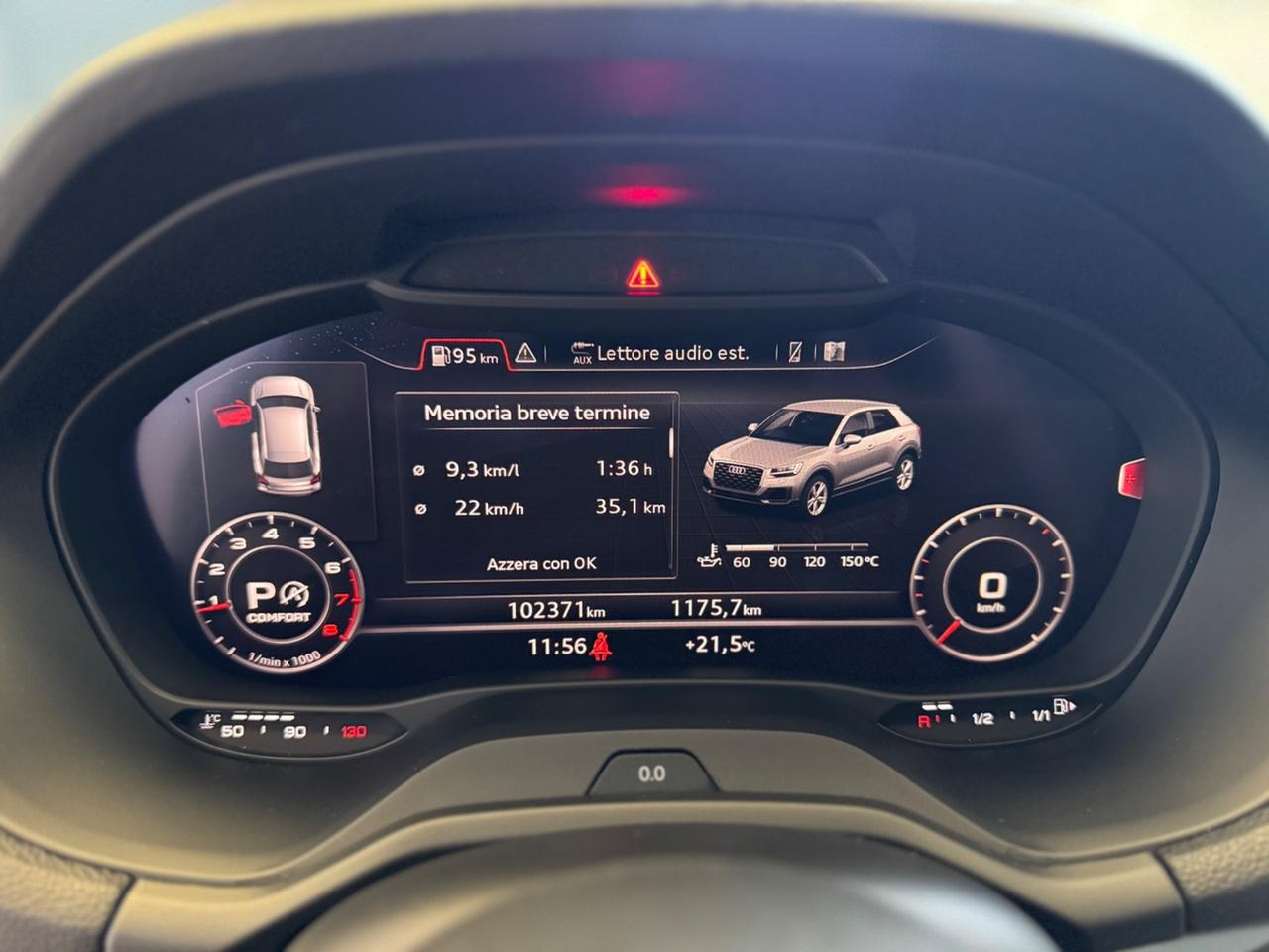 Audi Q2 40 TFSI quattro S tronic Identity Black
