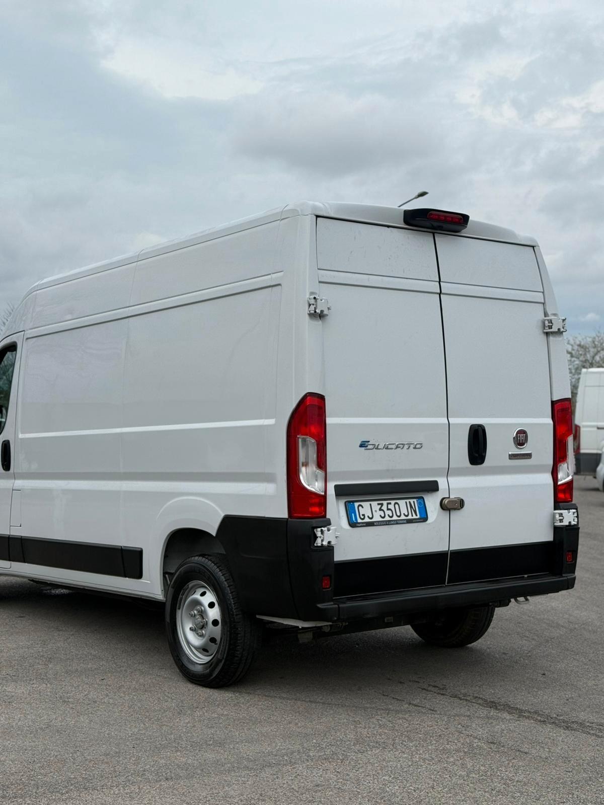 Fiat Ducato 35 122CV 2022 24 mesi garanzia iva esposta