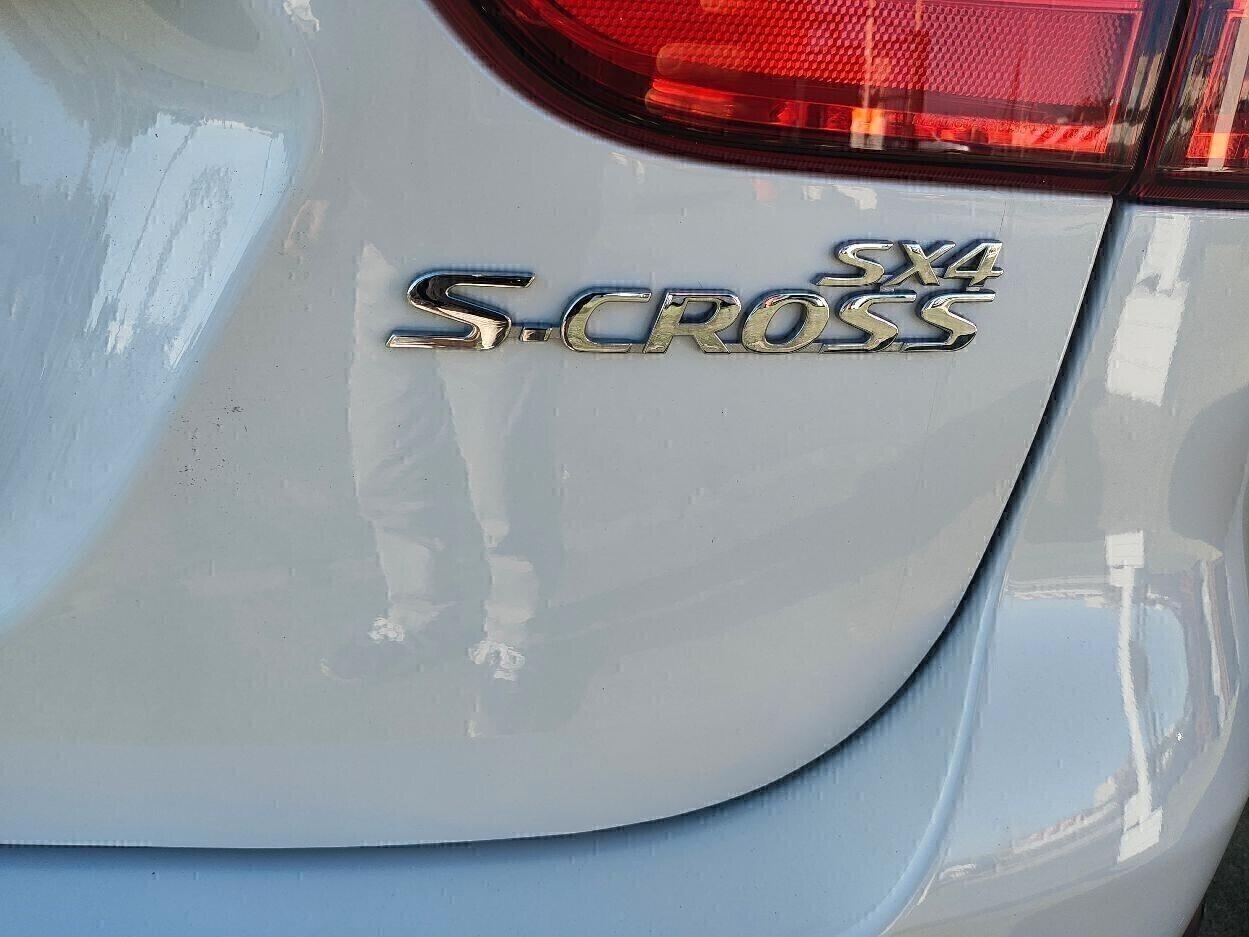 SUZUKI S-CROSS SX4