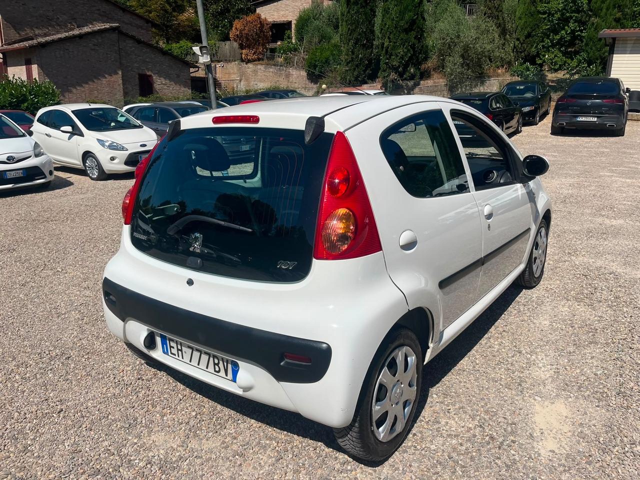 Peugeot 107 1.0 68CV 5p. Active