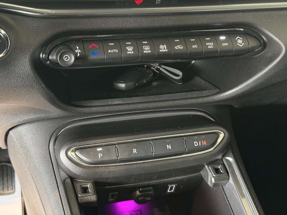 Fiat 600 1.2 hybrid 145cv auto Led Navi Cam App conn 17"