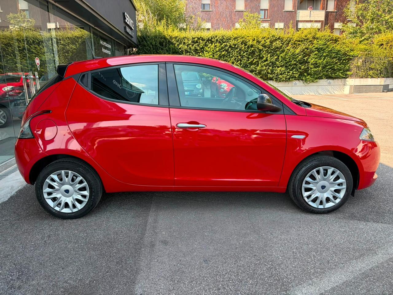 Lancia Ypsilon 1.0 FireFly 5 porte S&S Hybrid Gold