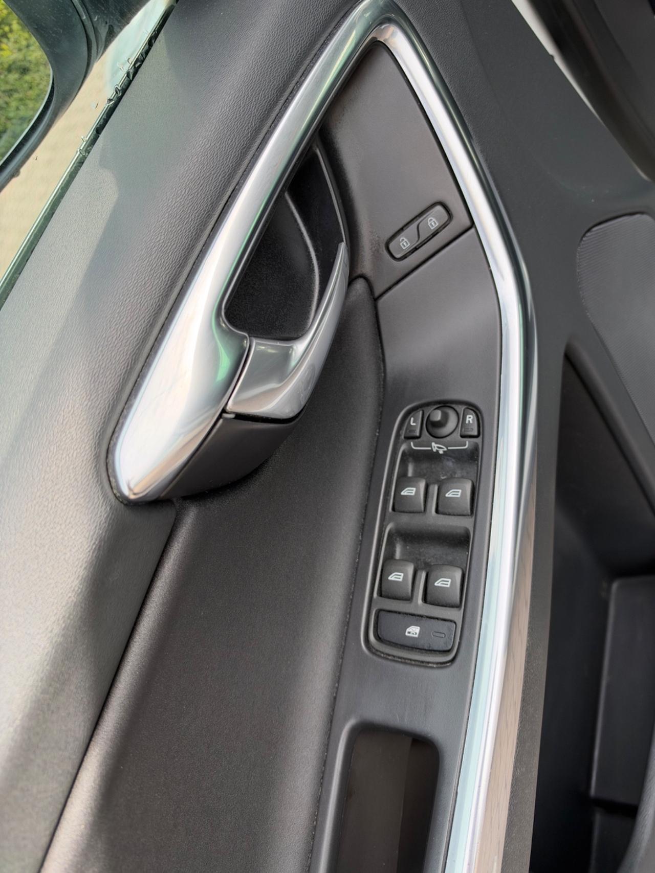Volvo XC 60 XC60 D4 Summum
