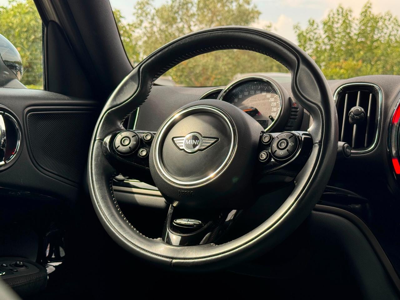 Mini Cooper D Countryman 2.0 Hype 150 cv