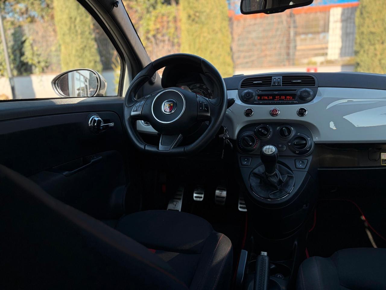 Abarth 500 1.4 Turbo T-Jet Custom