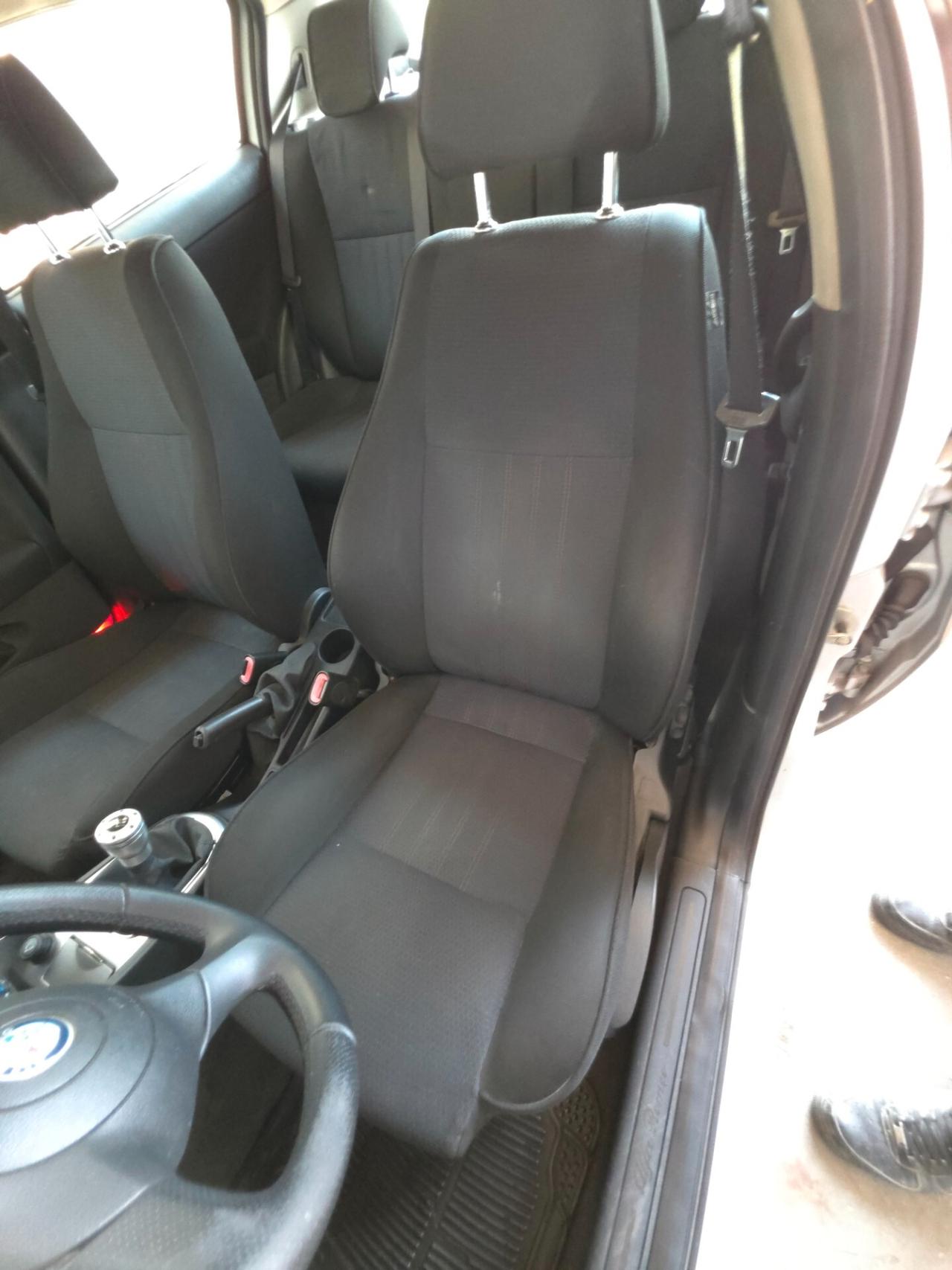 Alfa Romeo 147 1.6 16V TS (105) 5 porte Progression