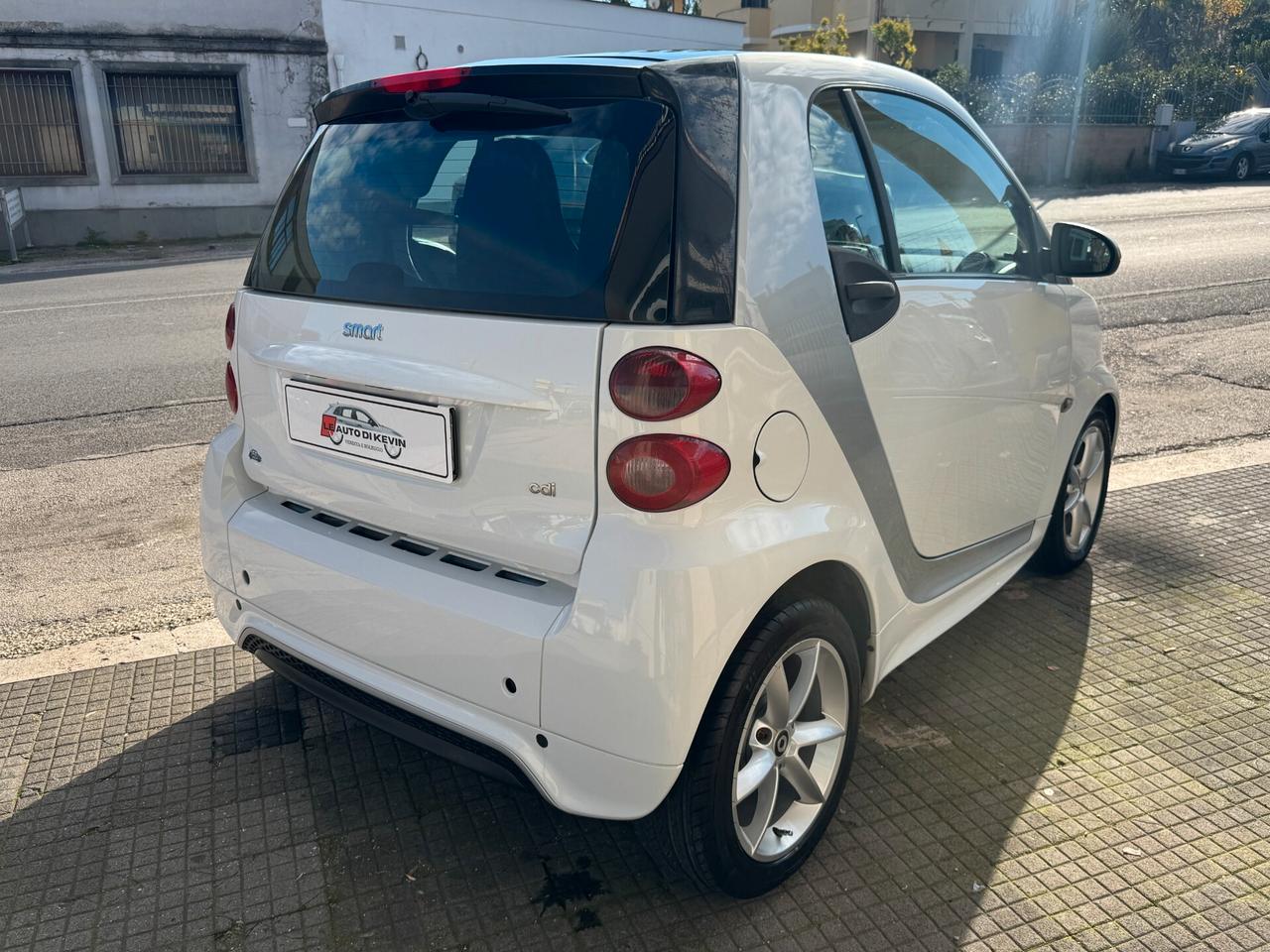 Smart ForTwo 800 40 kW coupé passion cdi