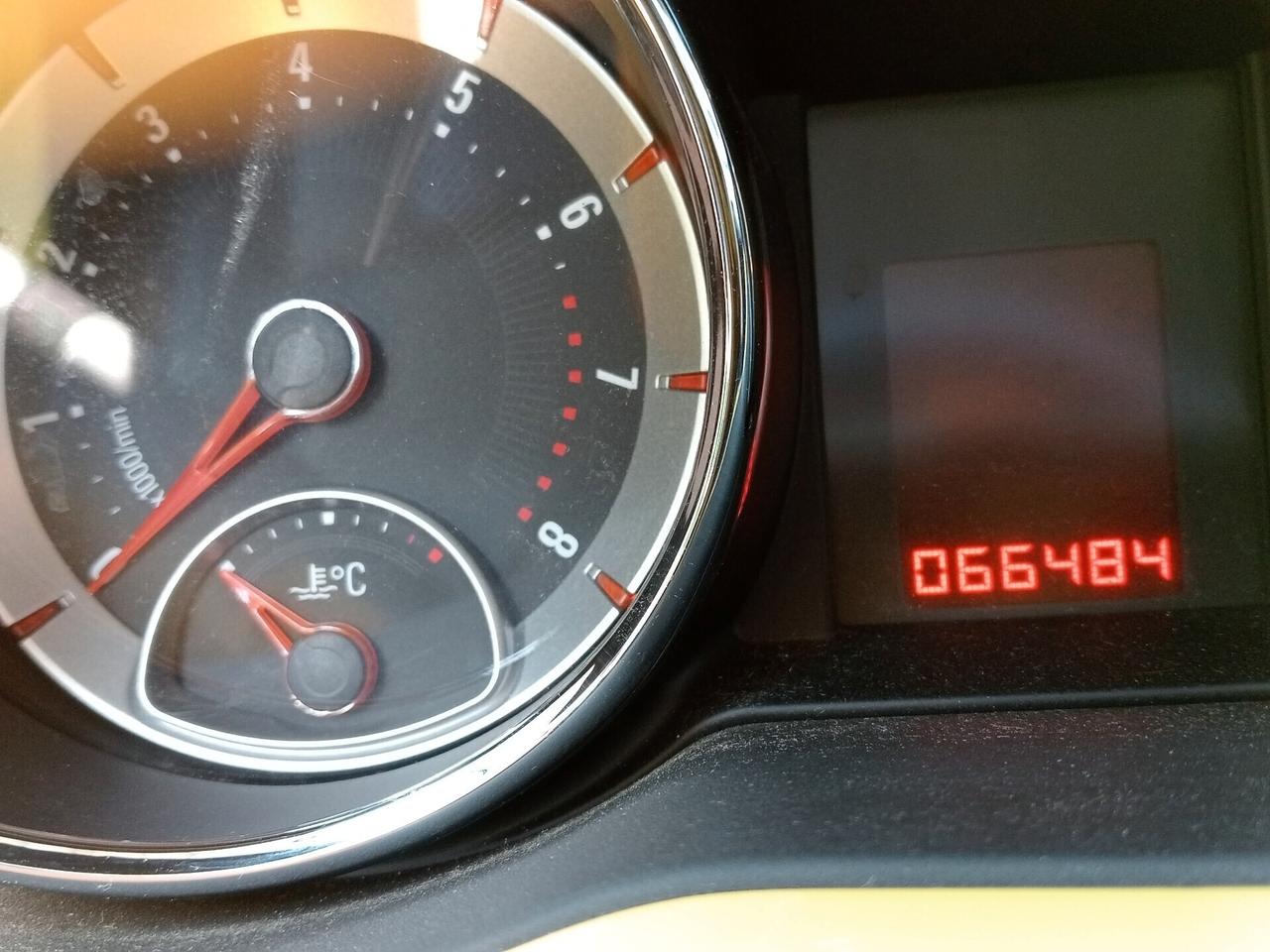 Opel Adam 1.2 70 CV Jam