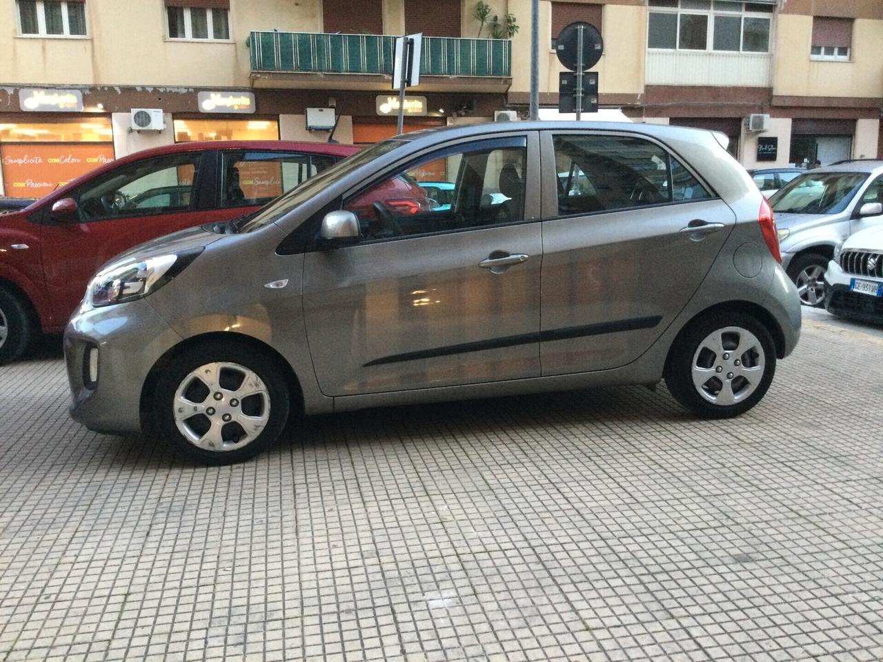 Kia Picanto 1.0 12V 5 porte Glam