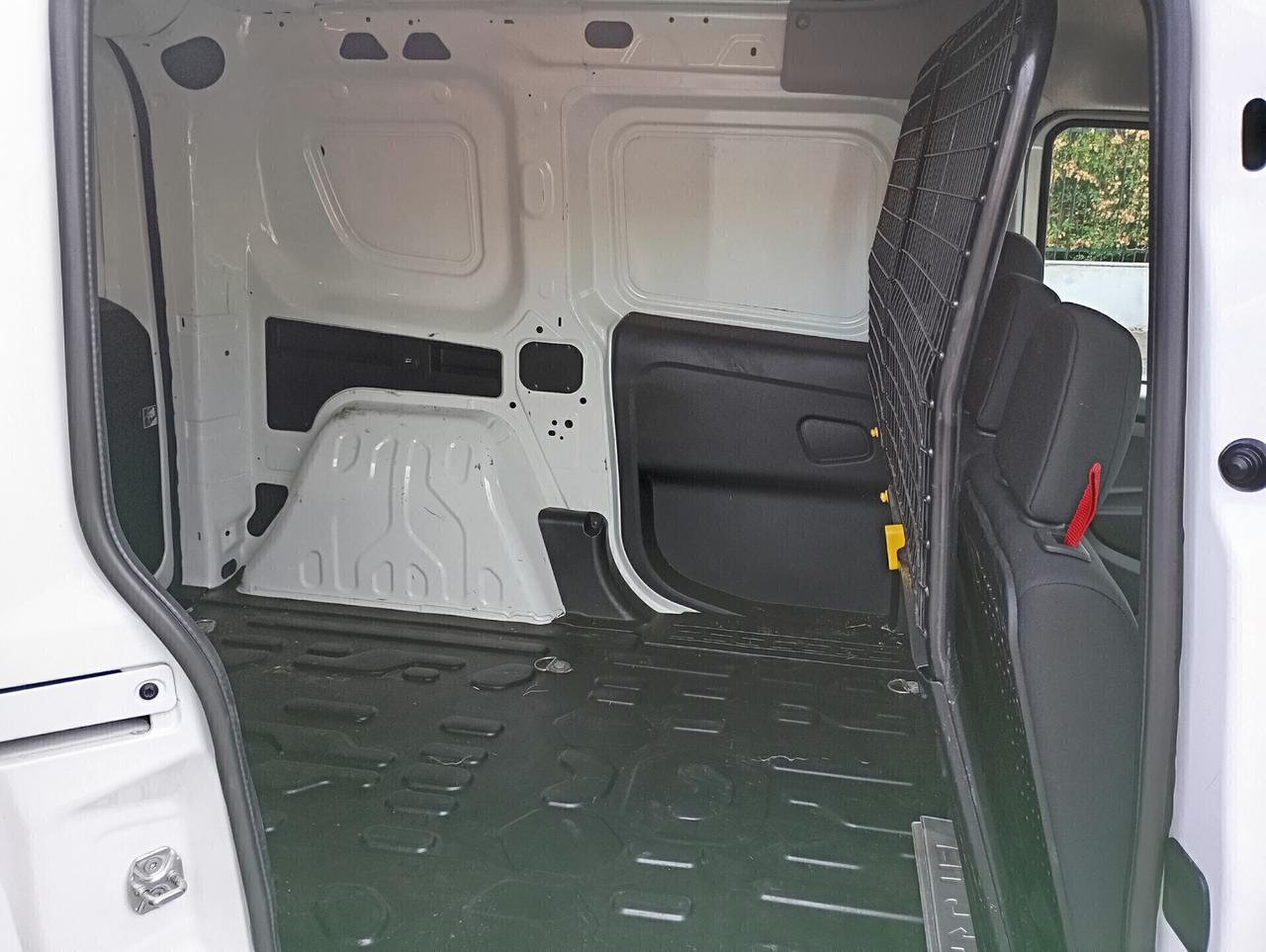 Fiat Doblo Cargo 1.3 Multijet SX 3 Posti