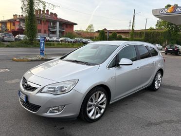 Opel Astra 2.0 CDTI 165CV Sports Tourer Cosmo