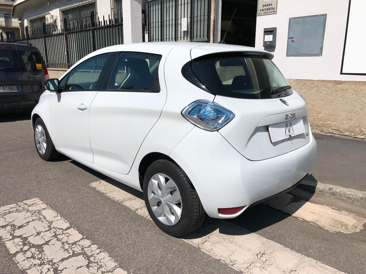 RENAULT ZOE Life R90 Flex 92cv - AUT/NAVI/LED/ANDROID AUTO