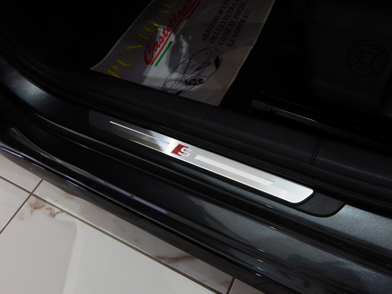Audi A3 Sportback 30 2.0 TDI S Line Edition TETTO-NAVI-LED